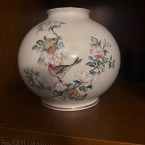 Like NEW - Lenox Serenade round Vase - made in USA - with Floral and Bird Motif